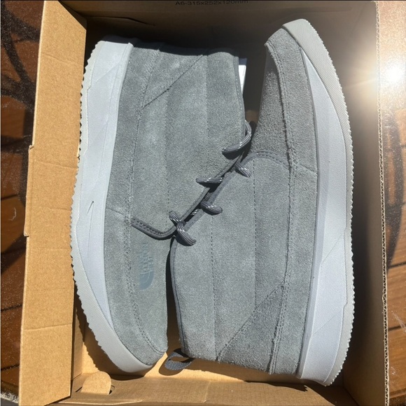 The North Face Chukka Boots NIB - Picture 2 of 9
